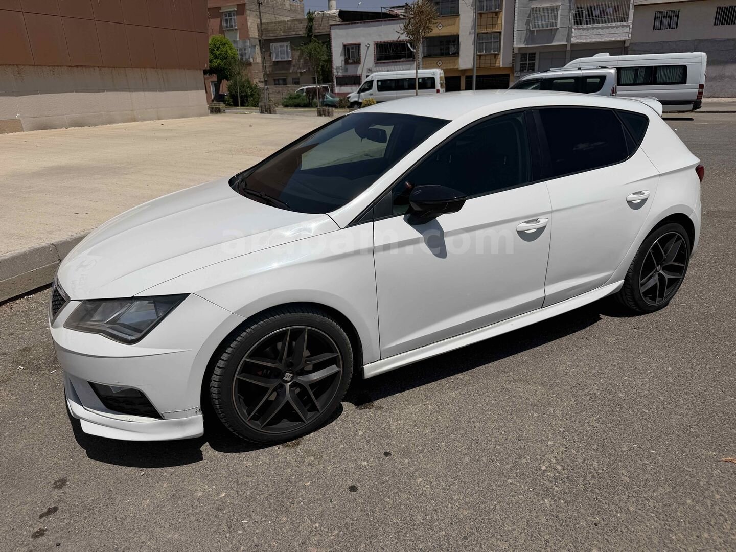 Sahibinden Seat Leon 1.6 TDI Style 2019 Model Gaziantep 198.500 km Beyaz 3