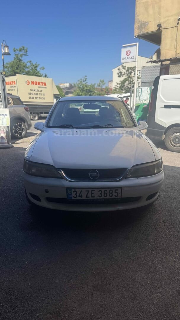 Galeriden Opel Vectra 2.0 DTI Comfort 2000 Model İstanbul 291.000 km Beyaz 2