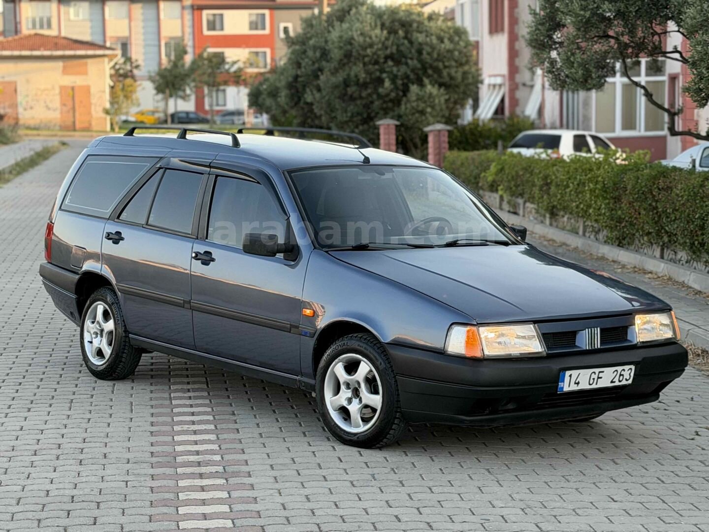 Galeriden Fiat Tempra 1.6 SX AK SW 1997 Model Balıkesir 229.000 km Mavi (metalik) 1