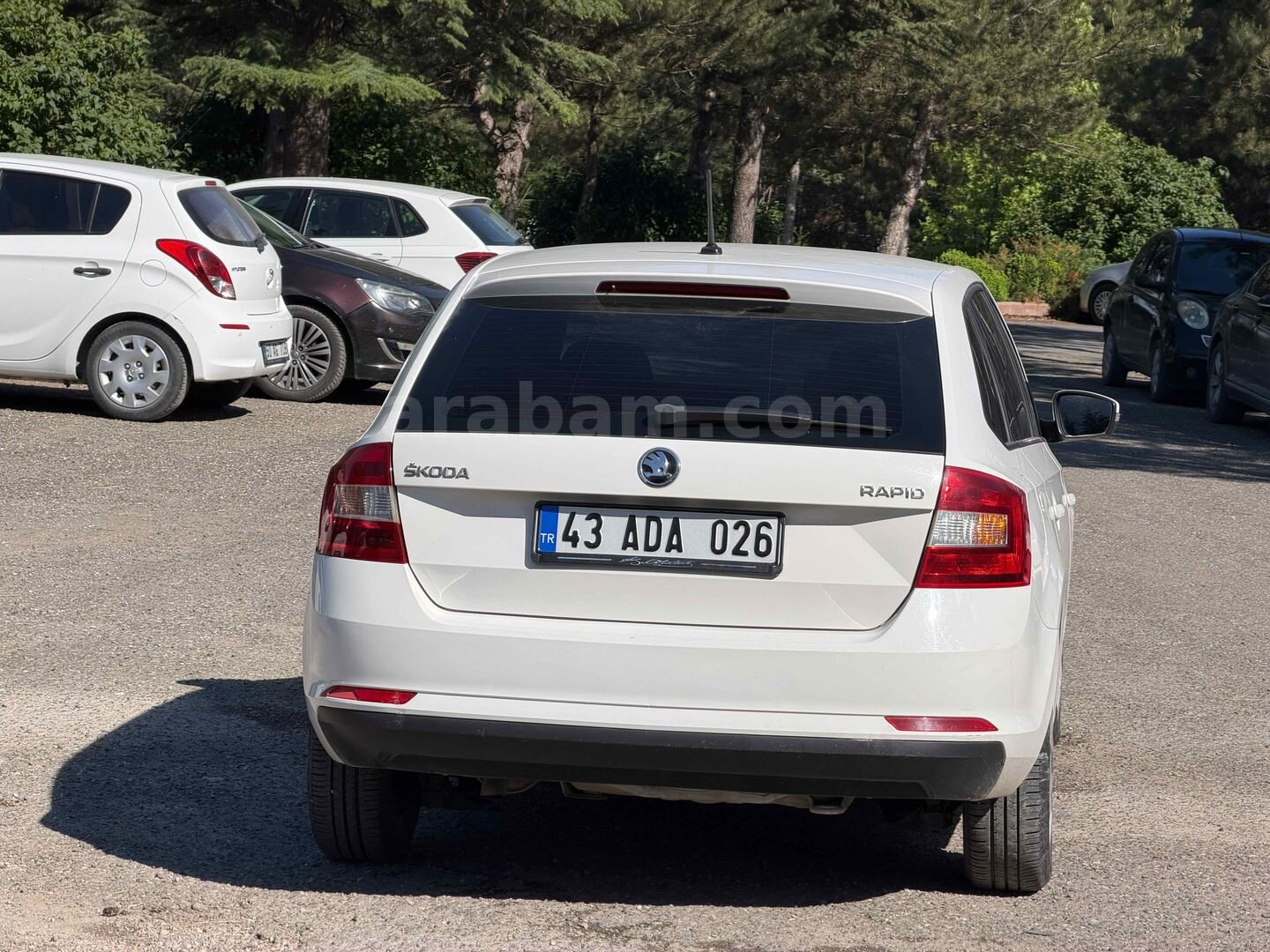 Sahibinden Skoda Rapid 1.2 TSI GreenTec Ambition 2015 Model Kütahya 174.000 km Beyaz 4
