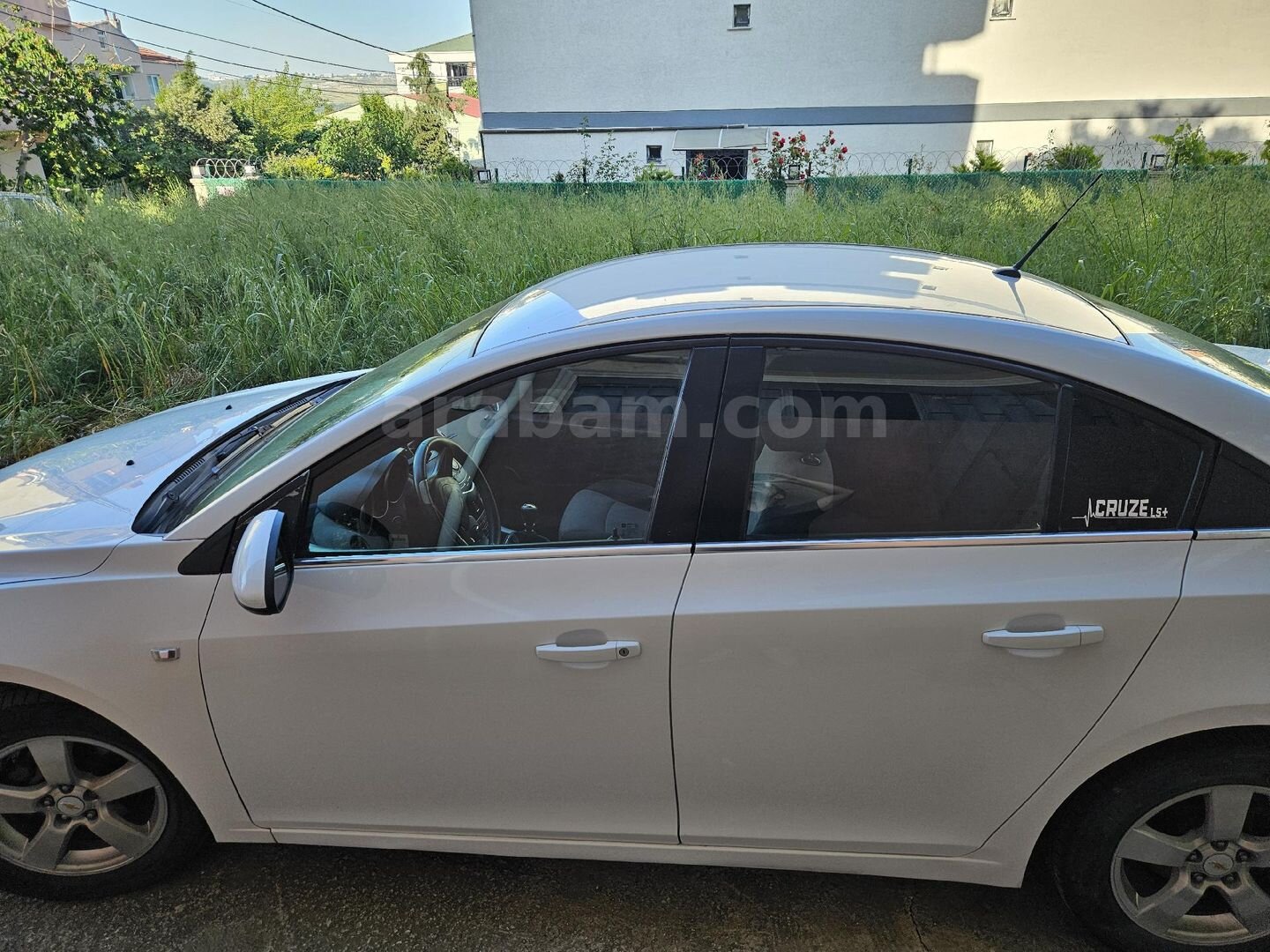 Sahibinden Chevrolet Cruze 1.6 LS 2010 Model İstanbul 204.000 km Beyaz 4