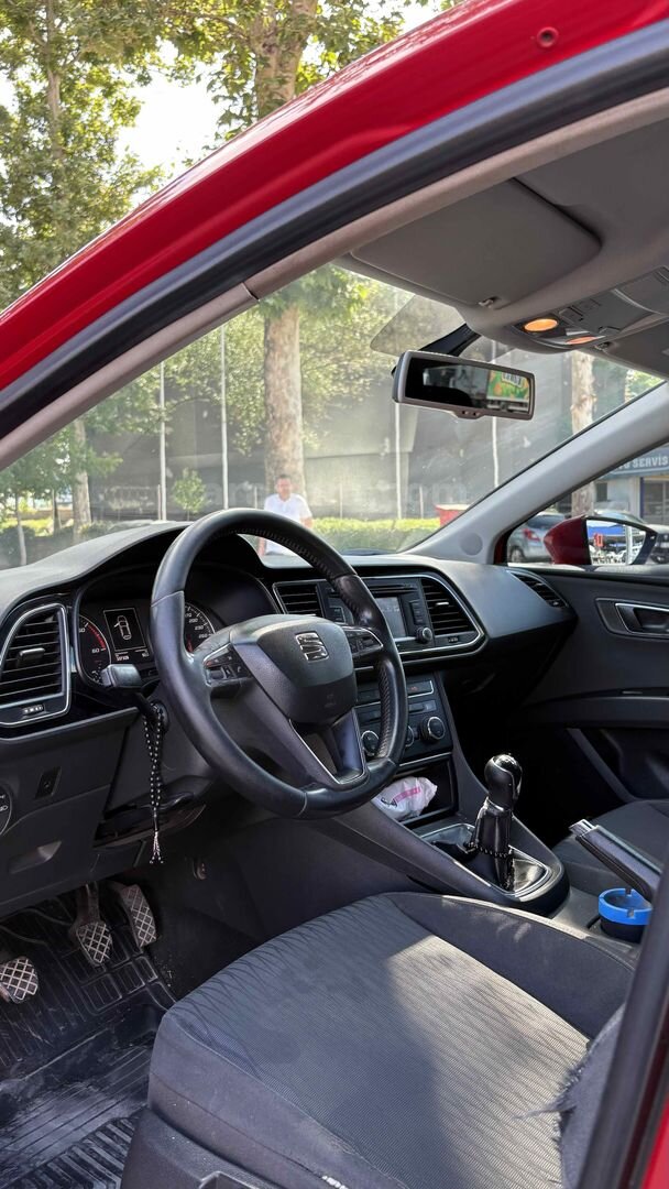 Sahibinden Seat Leon 1.6 TDI CR Style 2014 Model Bursa 338.000 km Kırmızı 6