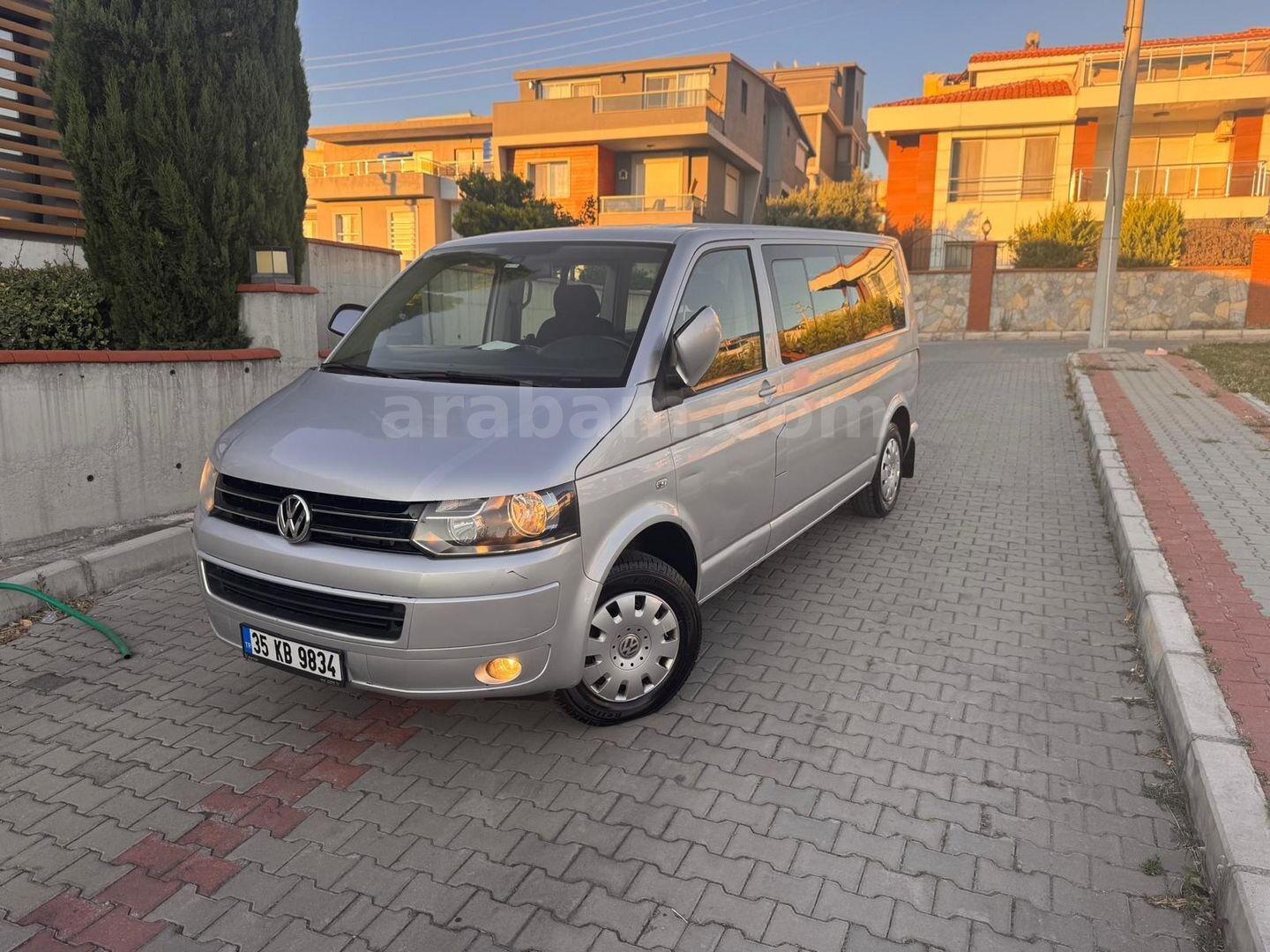 Sahibinden Volkswagen Caravelle 2.0 TDI BMT Trendline 2013 Model İzmir 162.000 km Gri 3