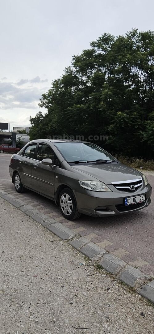 Sahibinden Honda City 1.4 Comfort 2008 Model Konya 186.000 km Kahverengi 2