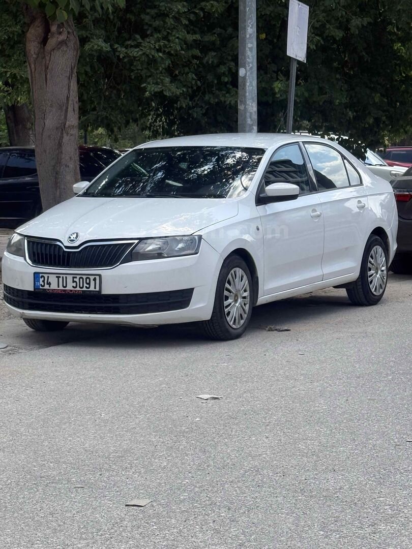 Galeriden Skoda Rapid 1.6 CR TDI Ambition 2015 Model Gaziantep 263.000 km Beyaz 2
