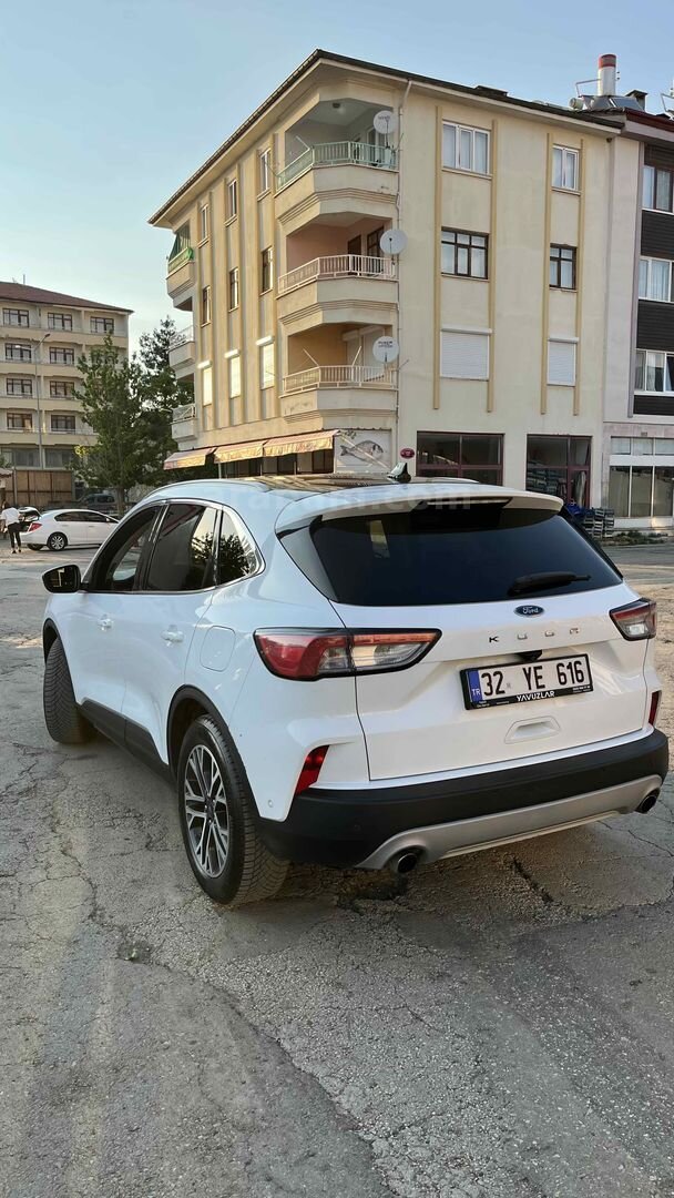 Sahibinden Ford Kuga 1.5 EcoBlue Titanium 2020 Model Isparta 112.000 km Beyaz 6