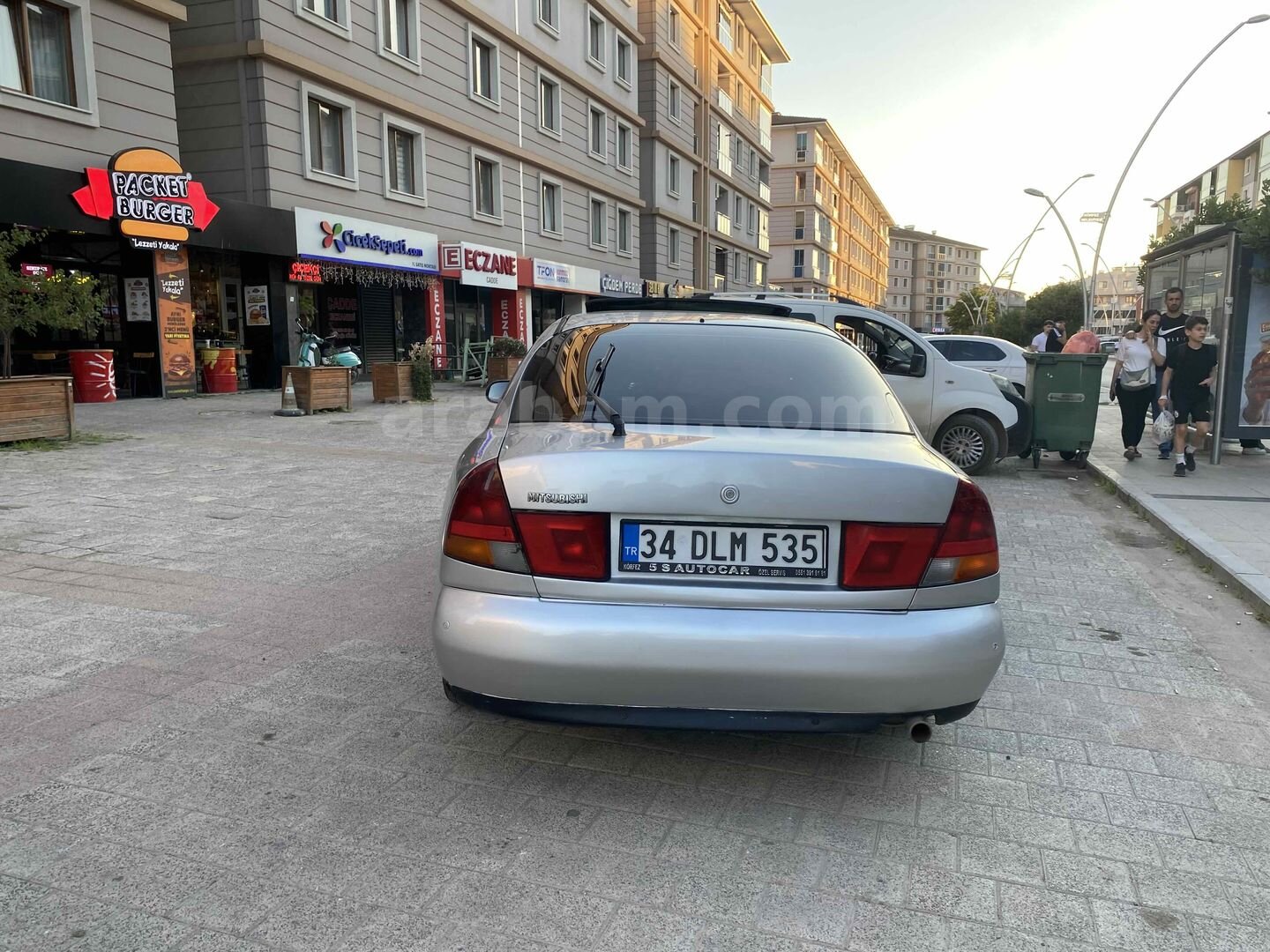 Sahibinden Mitsubishi Carisma 1.6 GLX 1999 Model Kocaeli 265.000 km Gri (Gümüş) 5