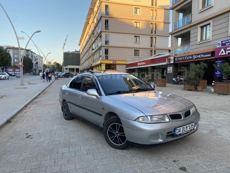 Sahibinden Mitsubishi Carisma 1.6 GLX 1999 Model Kocaeli 265.000 km Gri (Gümüş)