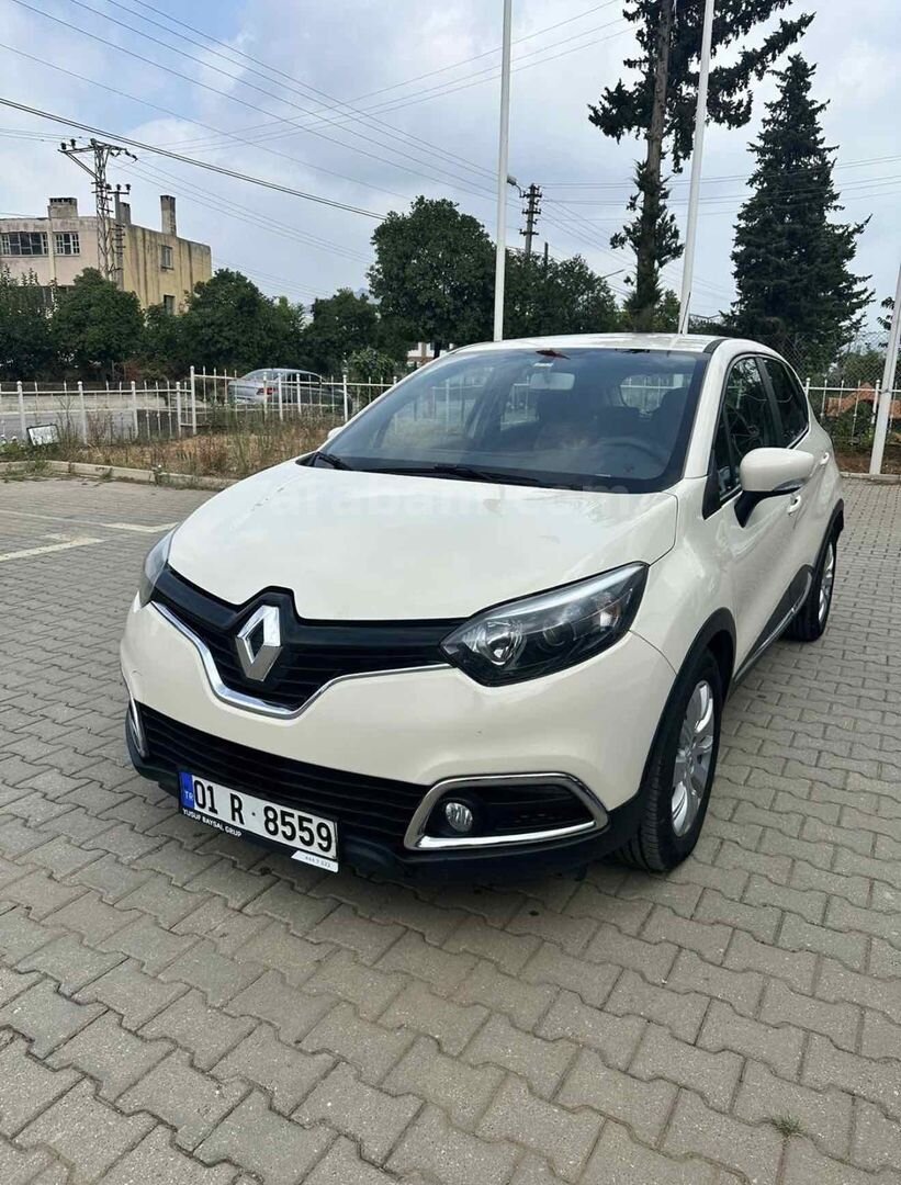Sahibinden Renault Captur 1.2 TCe Touch 2013 Model Adana 150.000 km Beyaz 2