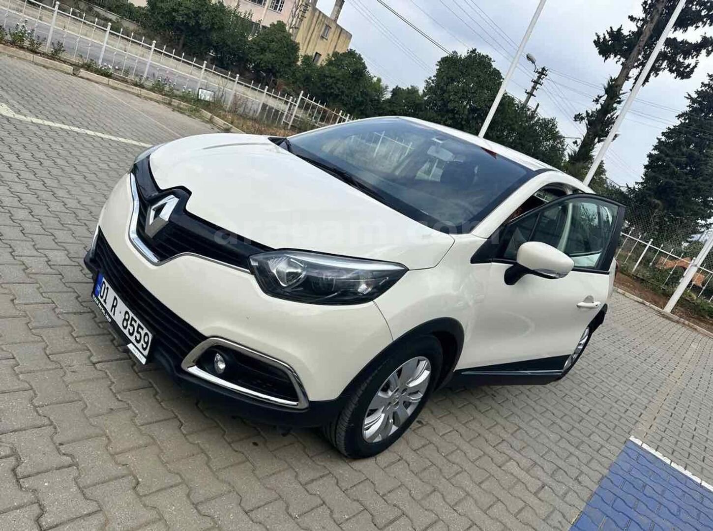 Sahibinden Renault Captur 1.2 TCe Touch 2013 Model Adana 150.000 km Beyaz 1
