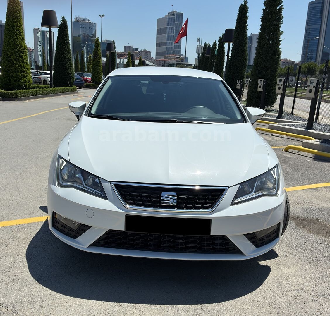 Sahibinden Seat Leon 1.2 TSI Style 2018 Model İstanbul 70.700 km Beyaz 4