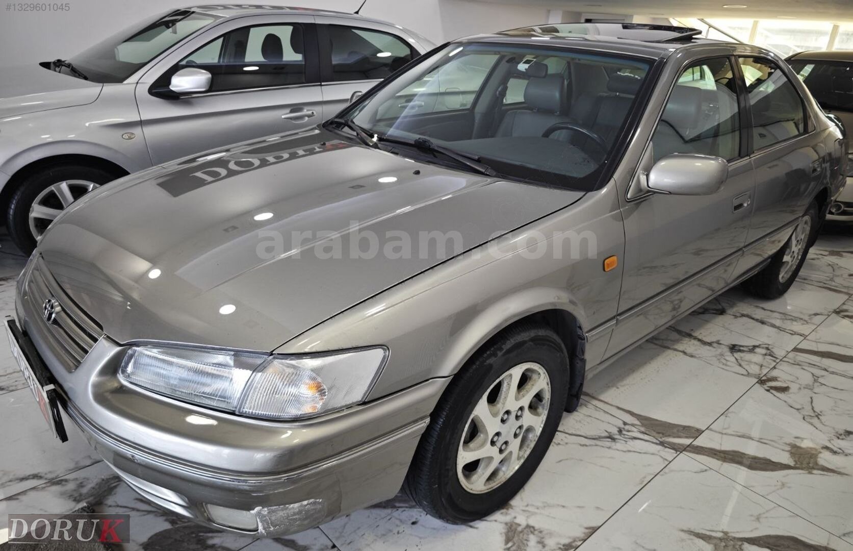 Galeriden Toyota Camry 3.0 GX 2000 Model İstanbul 184.000 km Füme 2