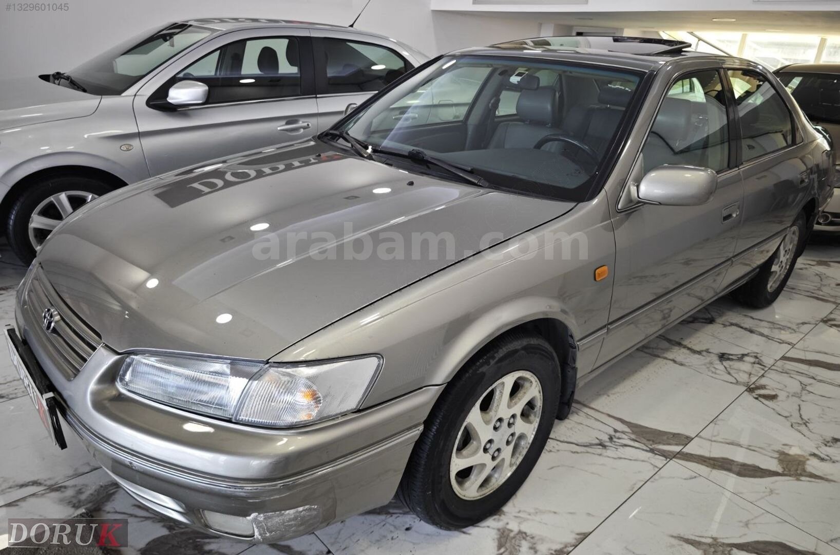 Galeriden Toyota Camry 3.0 GX 2000 Model İstanbul 184.000 km Füme 1