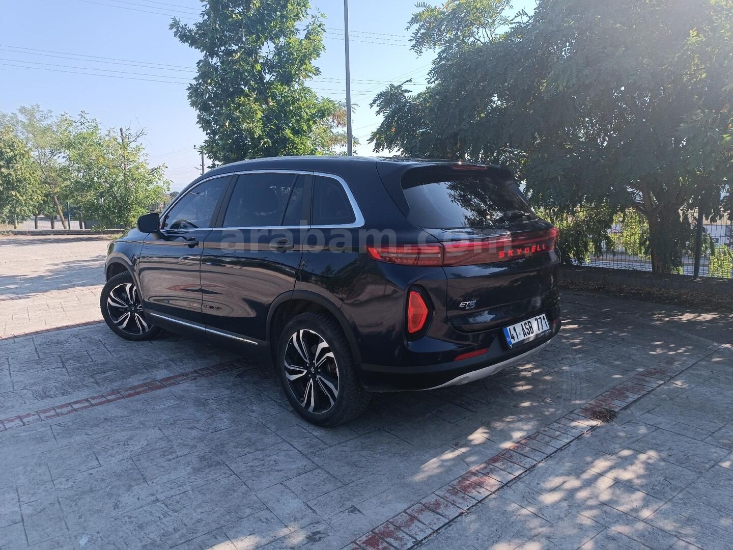 Sahibinden Skywell ET5 Legend 2023 Model Kocaeli 77.500 km Lacivert 4