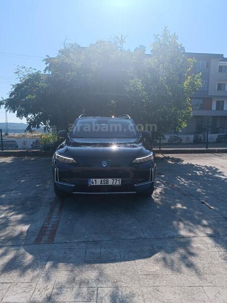 Sahibinden Skywell ET5 Legend 2023 Model Kocaeli 77.500 km Lacivert