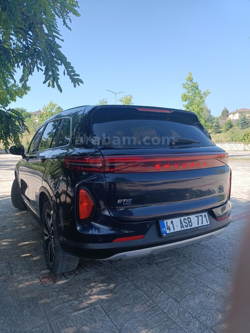 Sahibinden Skywell ET5 Legend 2023 Model Kocaeli 77.500 km Lacivert 6
