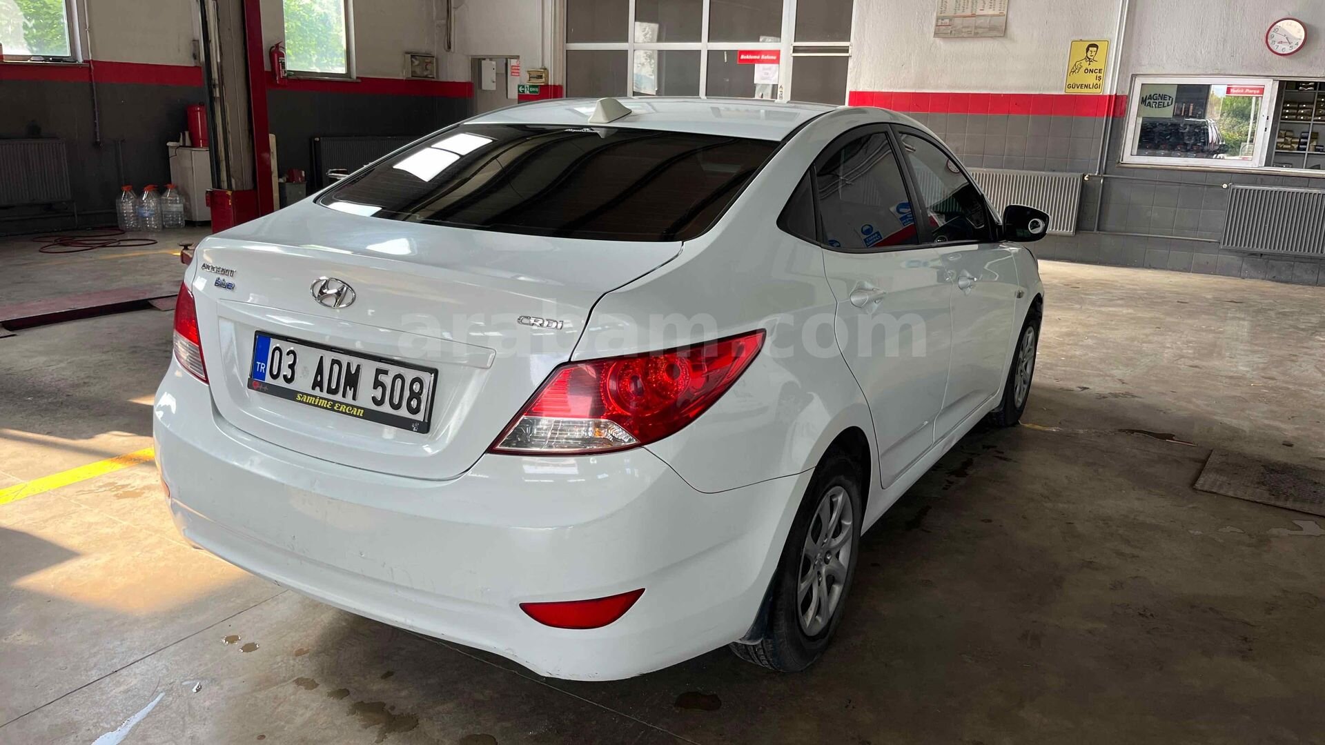 Sahibinden Hyundai Accent Blue 1.6 CRDI Mode 2014 Model Afyonkarahisar 280.000 km Beyaz 5