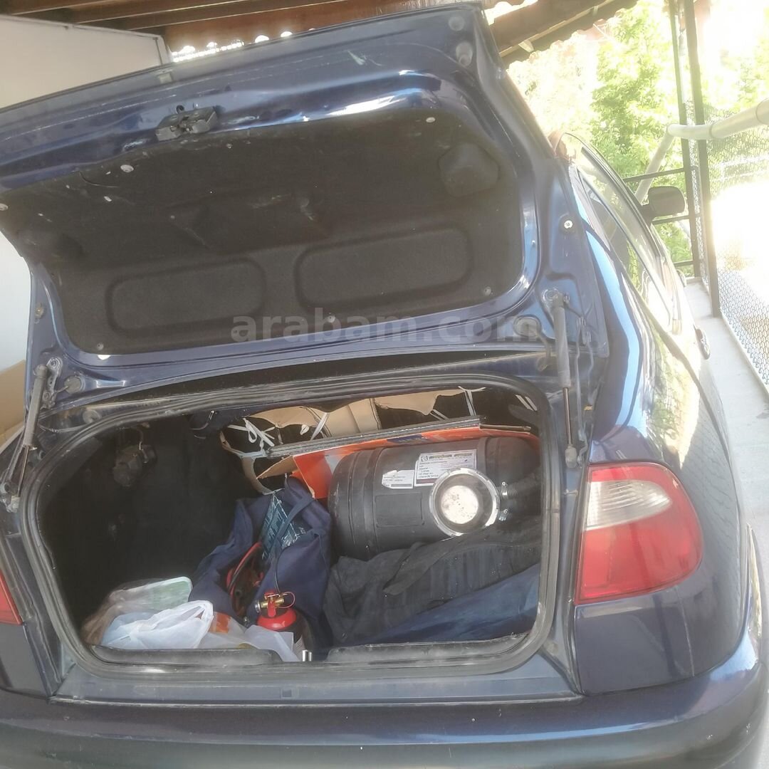 Sahibinden Seat Cordoba 1.6 Signo 2001 Model Isparta 328.000 km Mavi 6