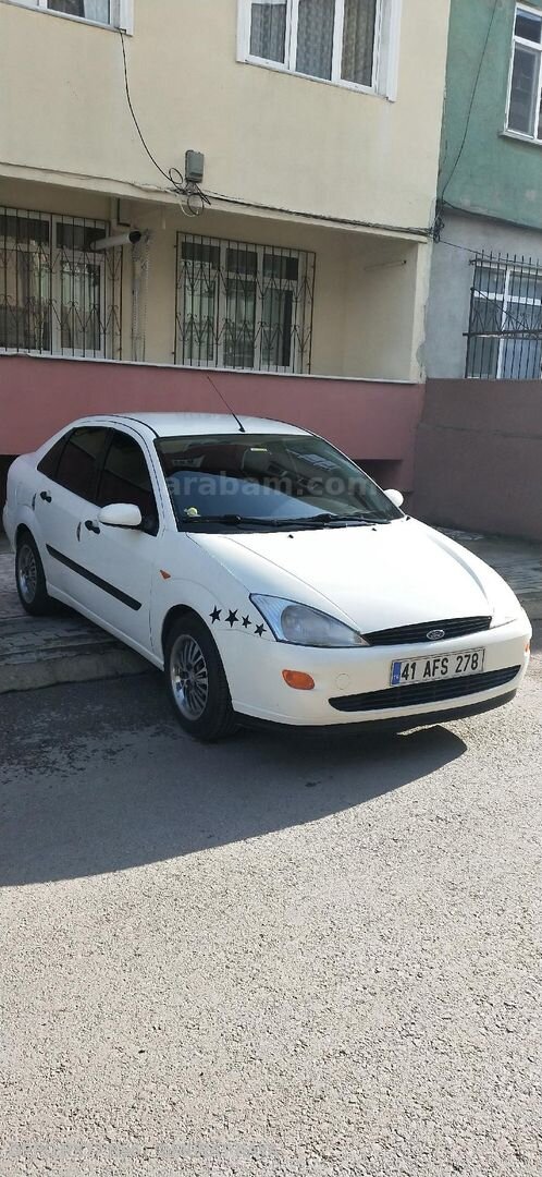 Sahibinden Ford Focus 1.6 Ambiente 2000 Model Kocaeli 332.885 km Beyaz 5