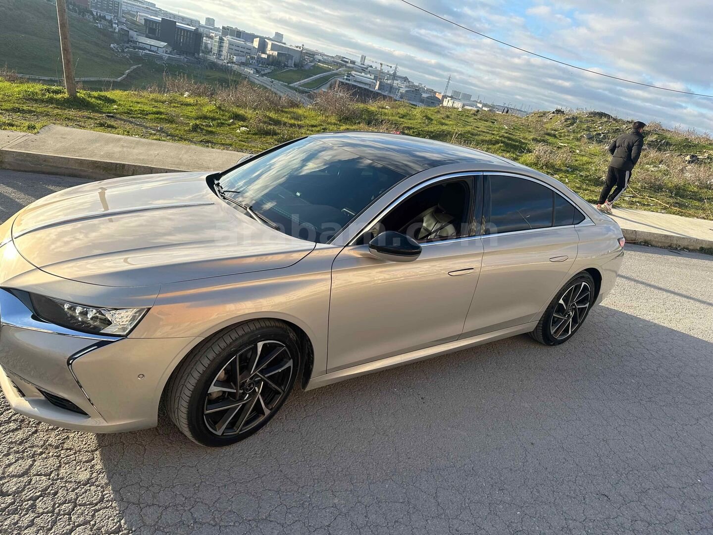 Sahibinden DS Automobiles DS9 1.6 Puretech Opera 2022 Model İstanbul 76.500 km Gri 7