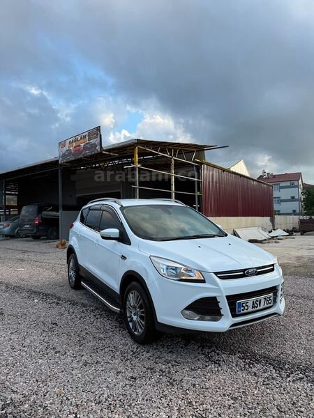Sahibinden Ford Kuga 1.6 EcoBoost Titanium 2014 Model Samsun 239.000 km Beyaz