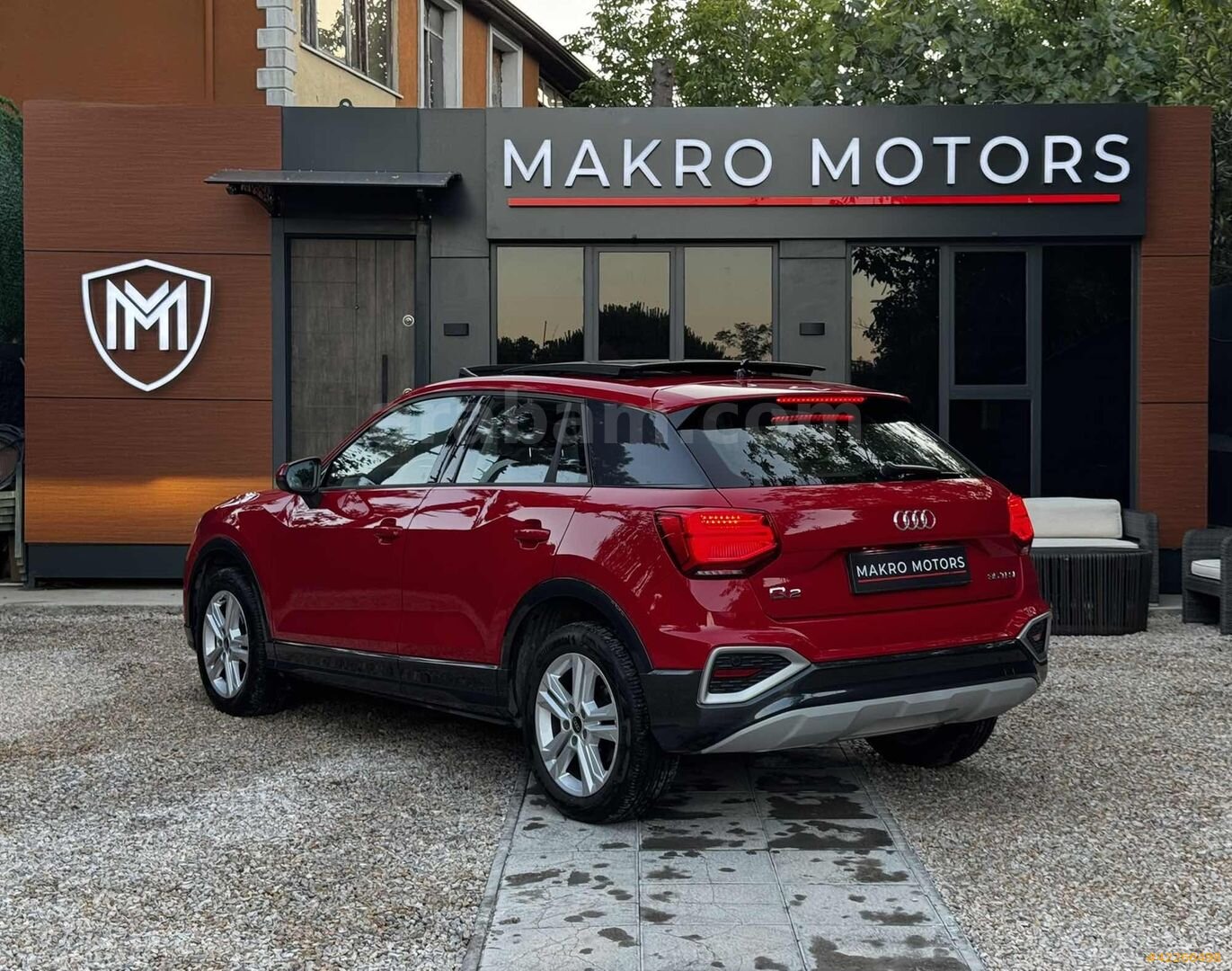 Galeriden Audi Q2 35 TFSI Advanced 2024 Model İstanbul 19.000 km Kırmızı 6