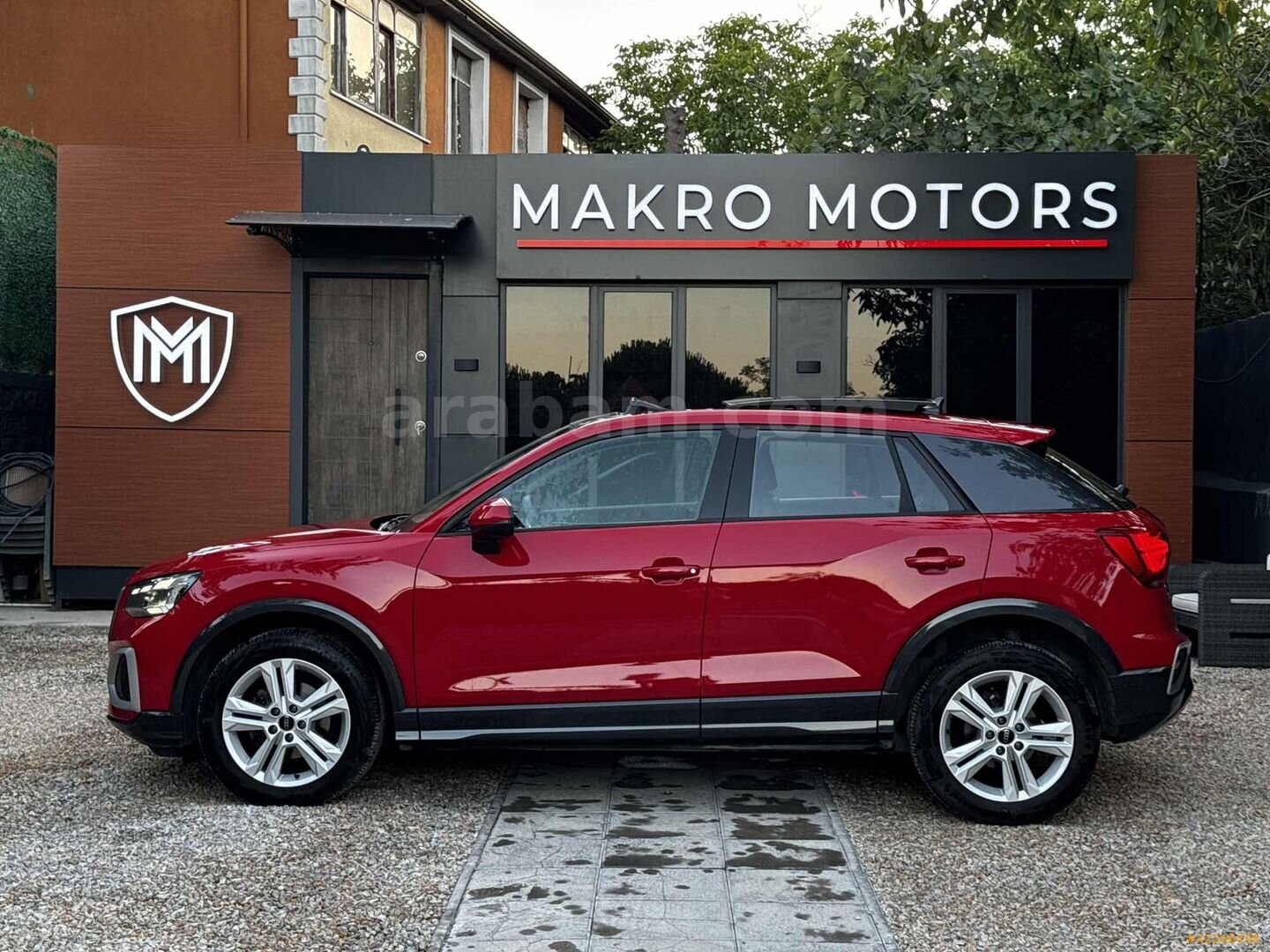 Galeriden Audi Q2 35 TFSI Advanced 2024 Model İstanbul 19.000 km Kırmızı 7
