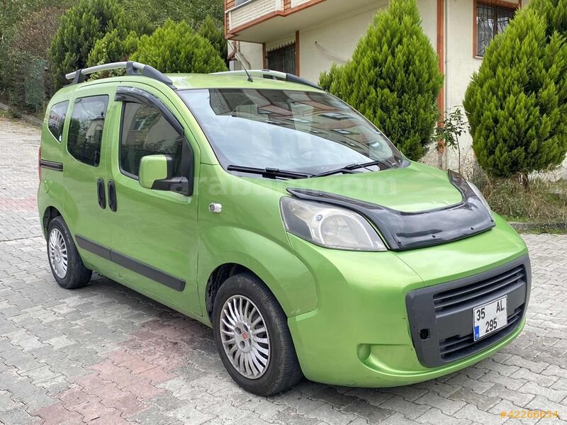 BERKAN OTO'dan satılık düzgün aile aracı fulll