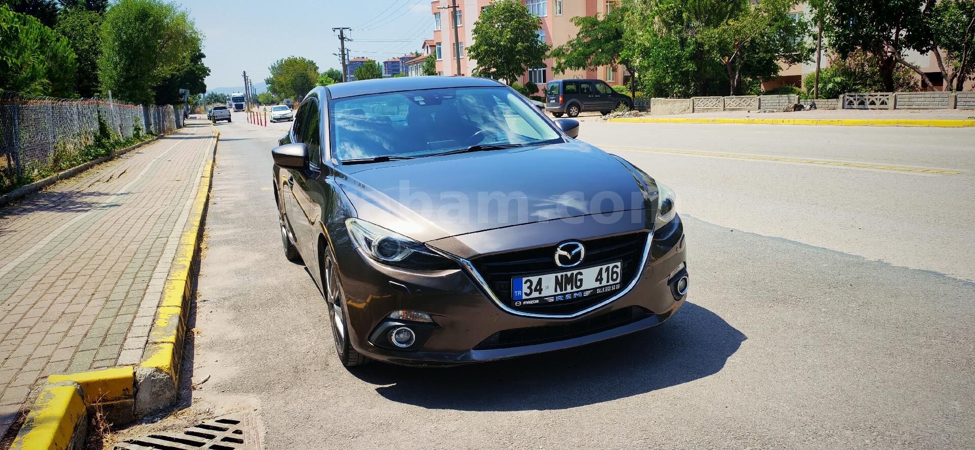 Sahibinden Mazda 3 1.5 SkyActive-G Power 2014 Model Kocaeli 154.000 km Kahverengi 4