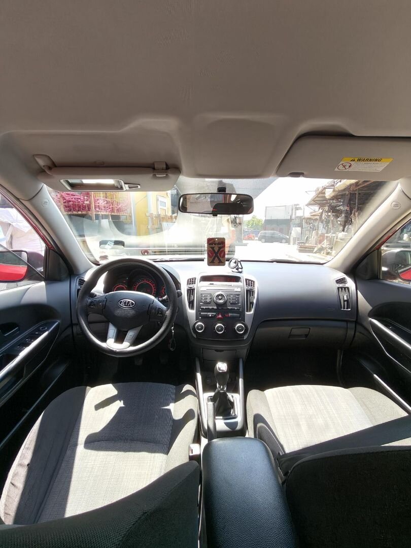 Sahibinden Kia Ceed 1.6 CRDi Cool 2011 Model İstanbul 221.000 km Kırmızı 6