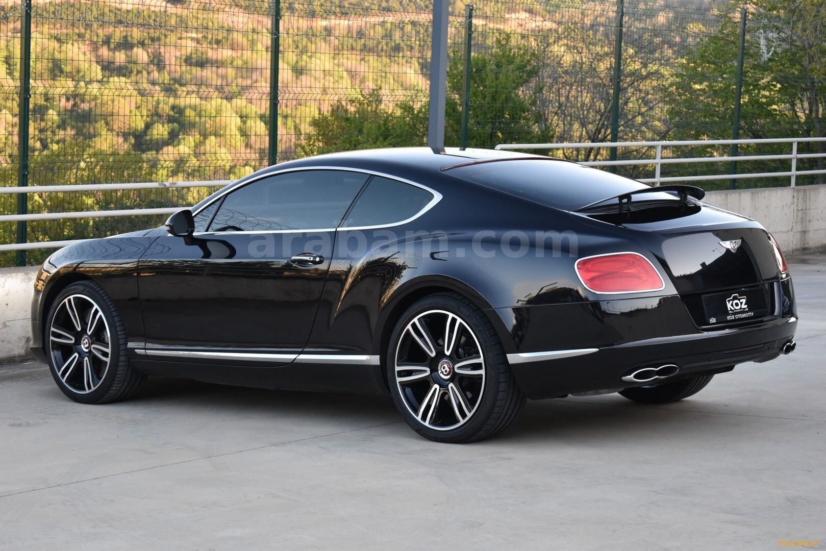 Galeriden Bentley Continental GT 2013 Model İstanbul 106.000 km Siyah 5