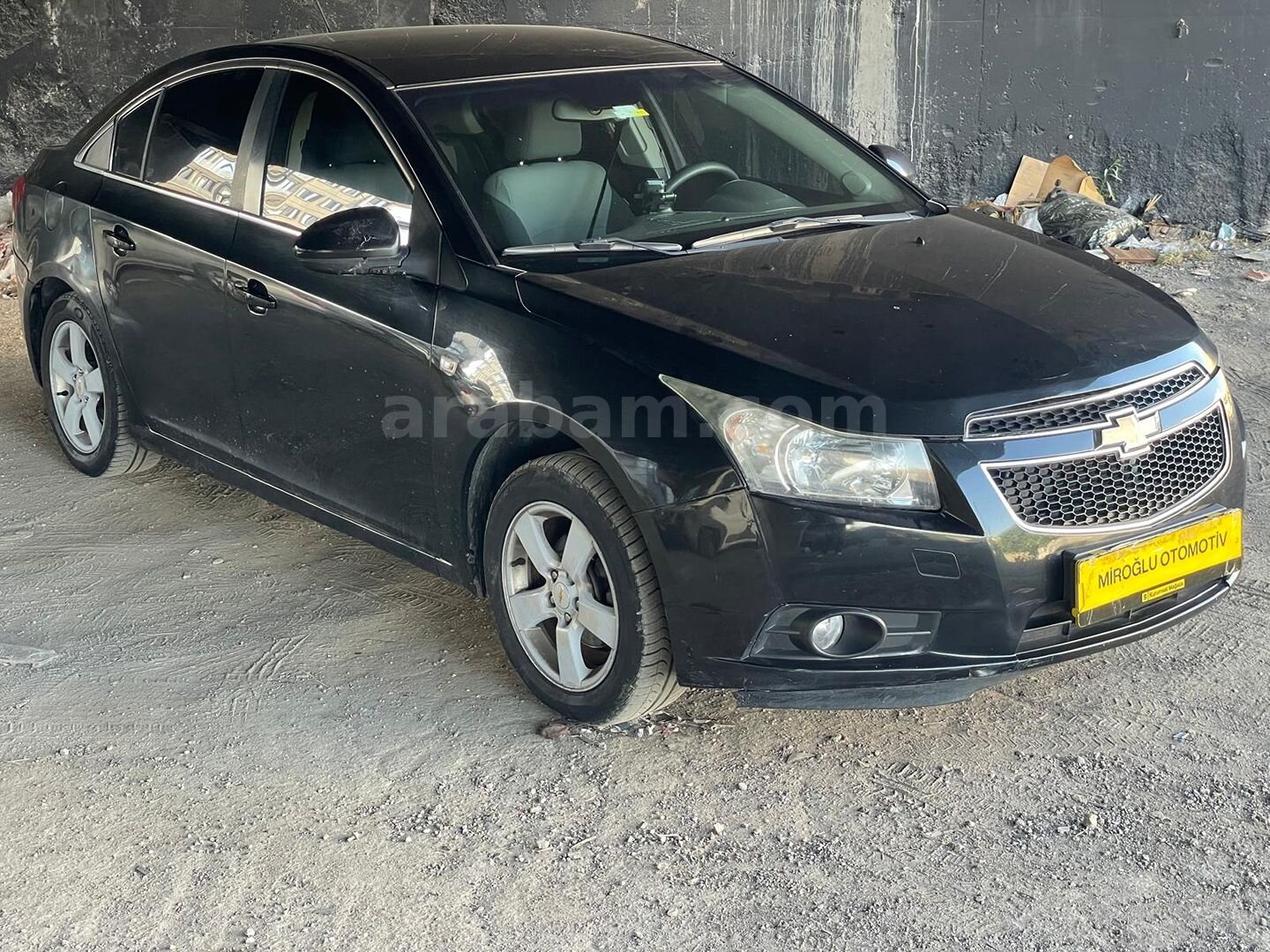 Galeriden Chevrolet Cruze 1.6 LS 2010 Model İstanbul 138.000 km Siyah 1