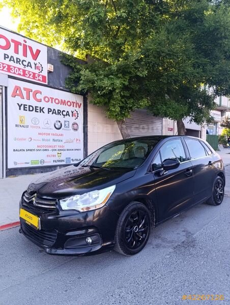 Galeriden Citroen C4 1.6 HDi Confort 2012 Model İstanbul 233.000 km Siyah