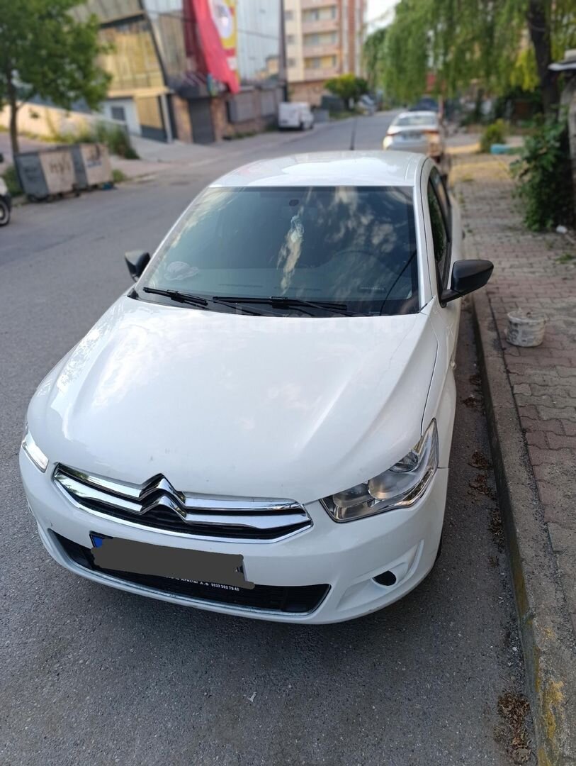 Sahibinden Citroen C-Elysée 1.6 HDi Attraction 2016 Model İstanbul 231.000 km Beyaz 5