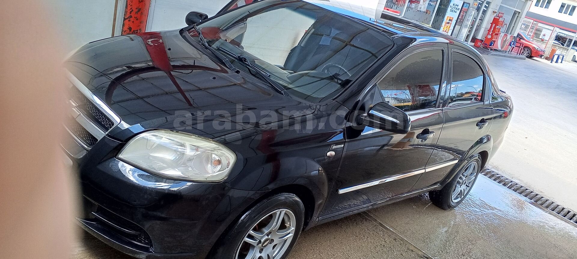 Sahibinden Chevrolet Aveo 1.4 LS 2011 Model Kocaeli 123.000 km Siyah 3