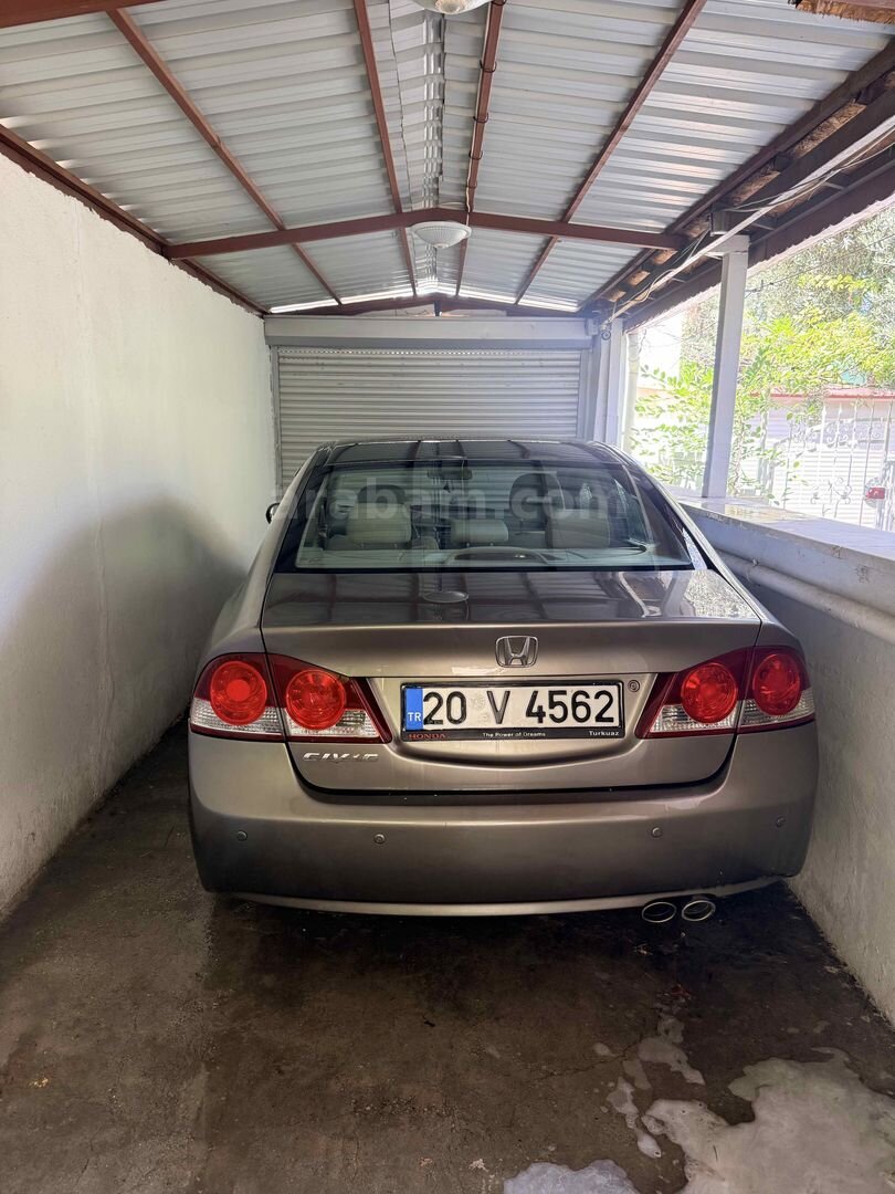 Sahibinden Honda Civic 1.6 Elegance 2008 Model Denizli 206.500 km Gri (metalik) 1