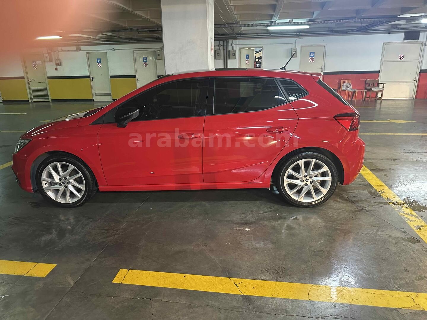 Sahibinden Seat Ibiza 1.5 EcoTSI FR 2023 Model İstanbul 37.600 km Kırmızı 2