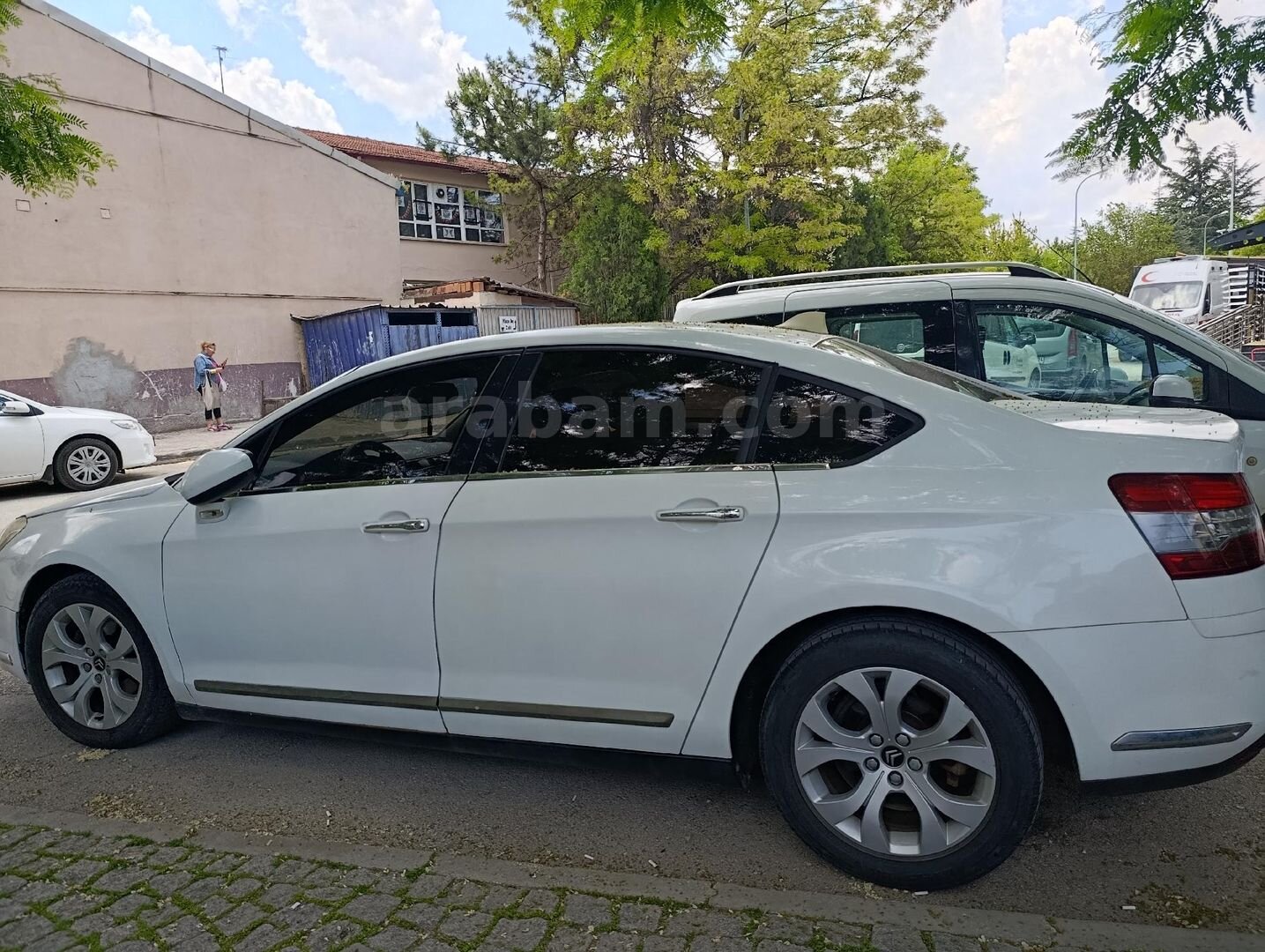 Sahibinden Citroen C5 1.6 e-HDi Confort 2012 Model Çanakkale 211.000 km Beyaz 4