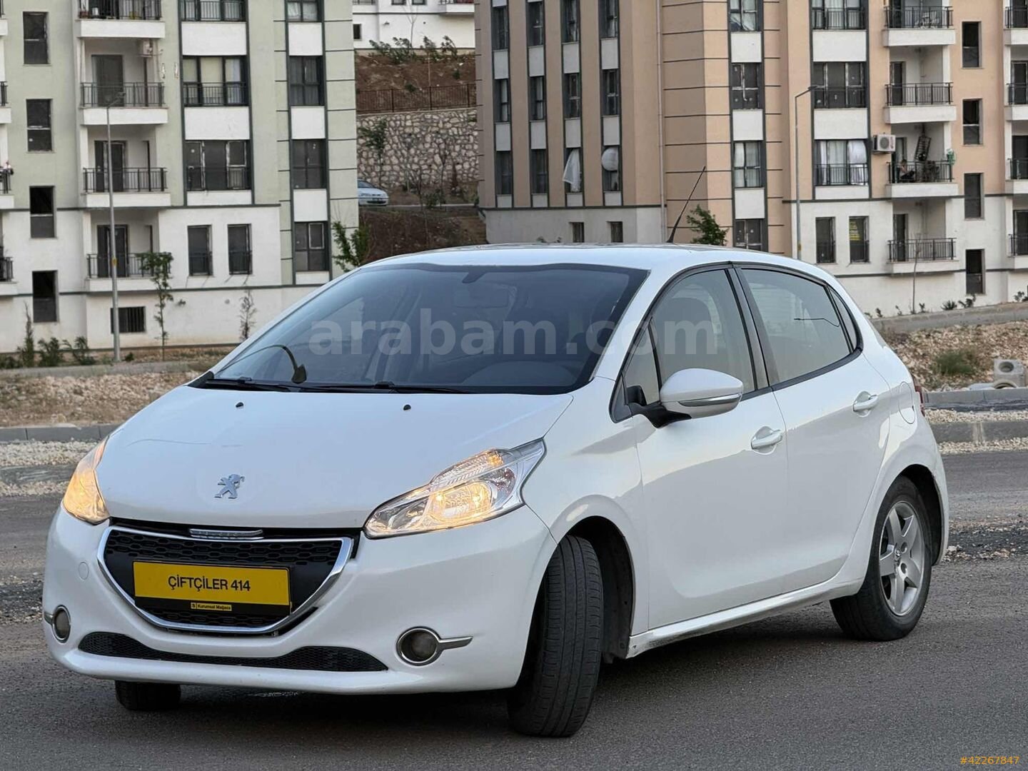Galeriden Peugeot 208 1.2 VTi Access 2012 Model Şanlıurfa 215.000 km Beyaz 6