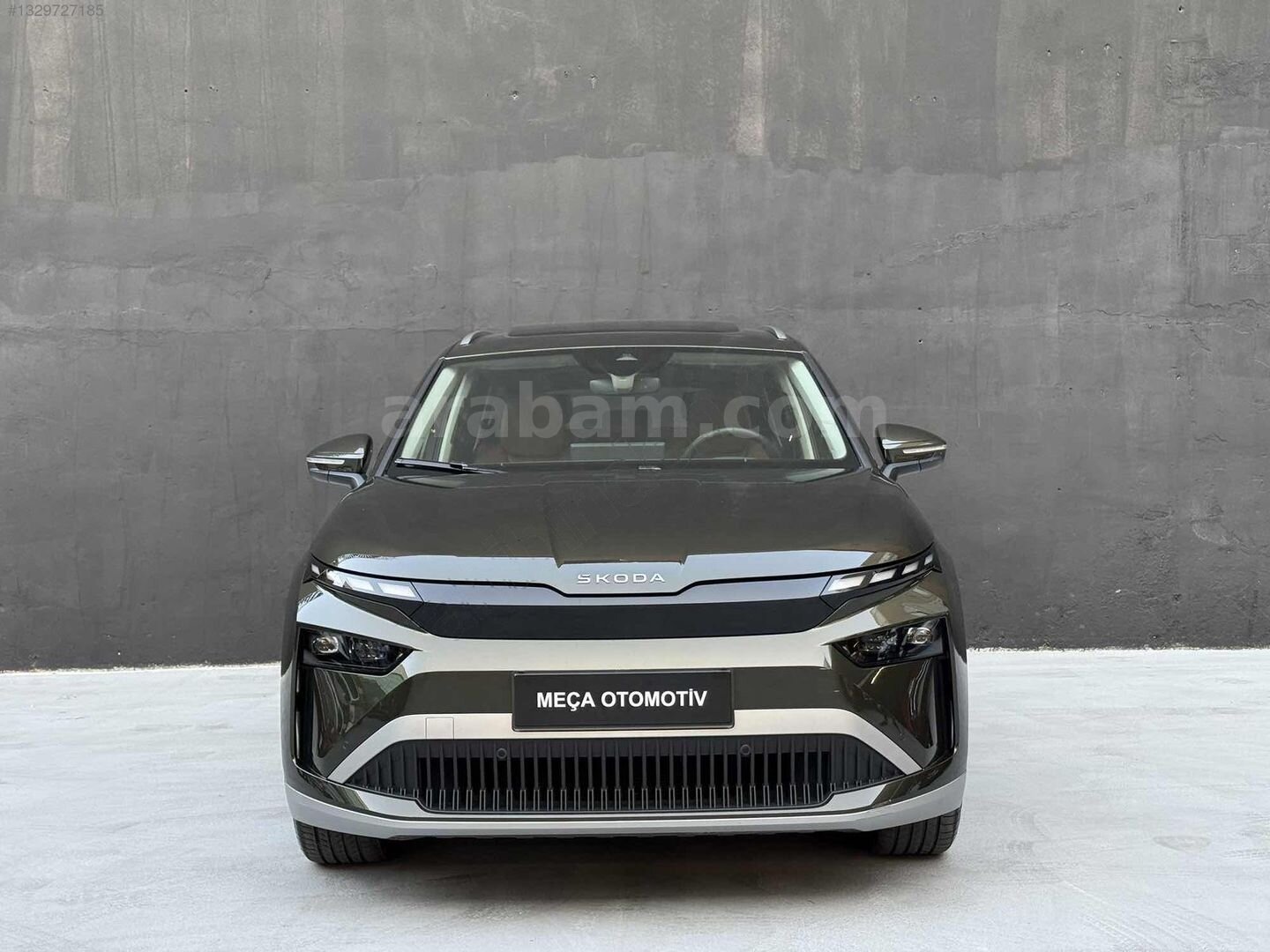 Galeriden Skoda Enyaq E-Prestige 2025 Model İstanbul 9.000 km Yeşil 4