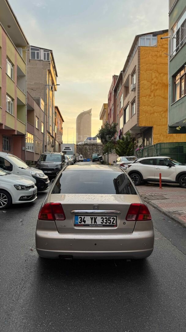 Sahibinden Honda Civic 1.4 S 2002 Model İstanbul 245.000 km Bej 6