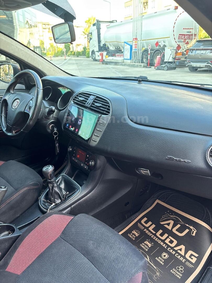 Sahibinden Fiat Bravo 1.6 Mjet Dynamic 2010 Model Mersin 206.000 km Kırmızı 7