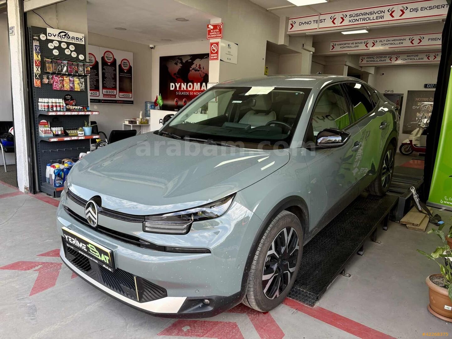 Galeriden Citroen C4 X 1.2 PureTech Max 2025 Model Ordu 20.000 km Yeşil 3