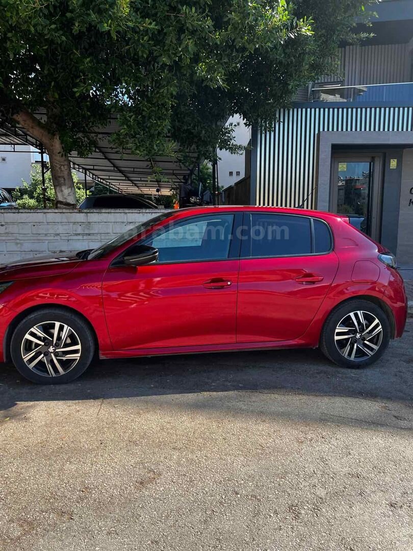 Sahibinden Peugeot 208 1.2 PureTech Allure Selection 2023 Model Antalya 36.000 km Kırmızı 2