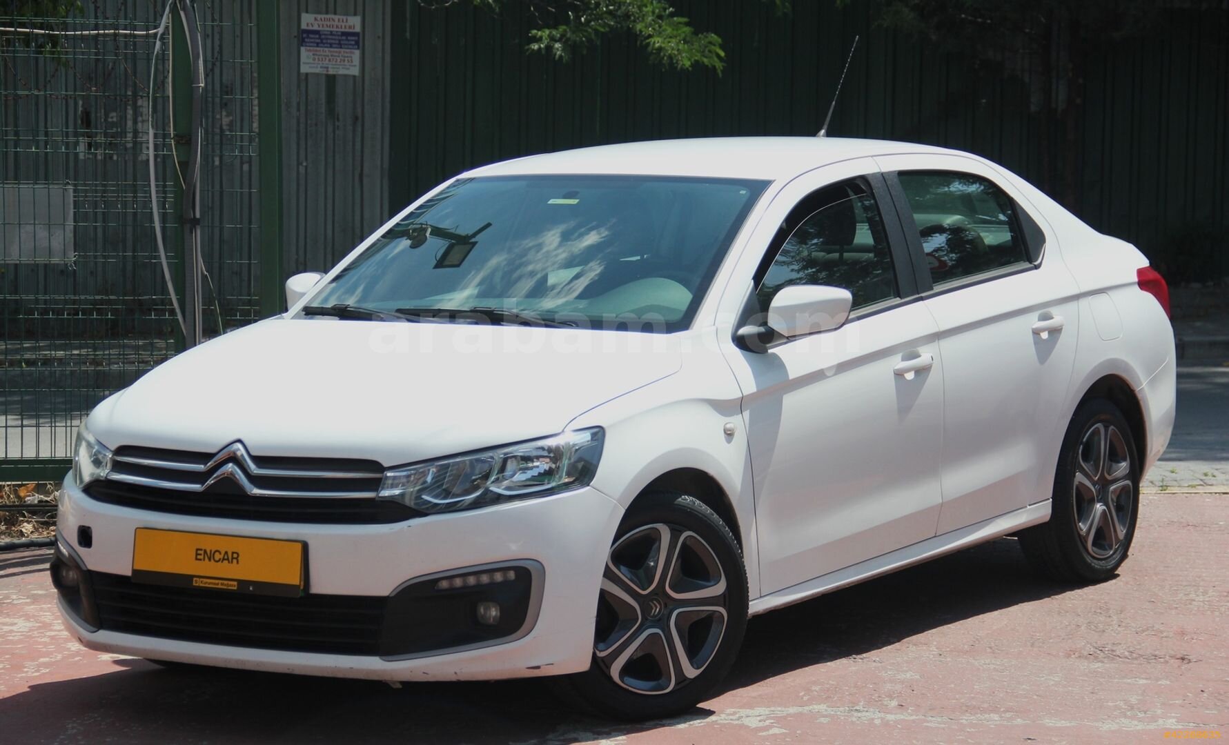 Galeriden Citroen C-Elysée 1.6 BlueHDI Feel 2018 Model İstanbul 209.645 km Beyaz 1