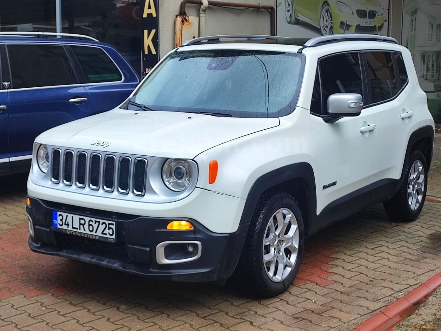 Galeriden Jeep Renegade 1.4 MultiAir Limited 2016 Model İstanbul 270.000 km Beyaz 2