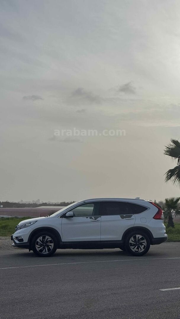 Sahibinden Honda CR-V 1.6 i-DTEC Executive 2015 Model Adana 138.000 km Beyaz 4