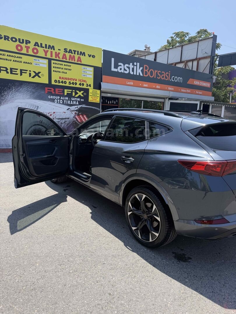 Sahibinden Cupra Formentor 1.5 TSI 2023 Model İstanbul 34.000 km Gri 4