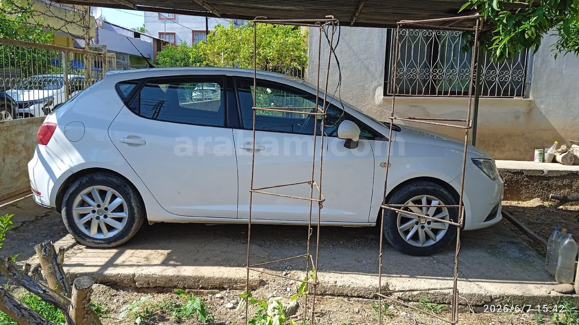 Sahibinden Seat Ibiza 1.4 Style 2013 Model Adana 92.000 km Beyaz 2