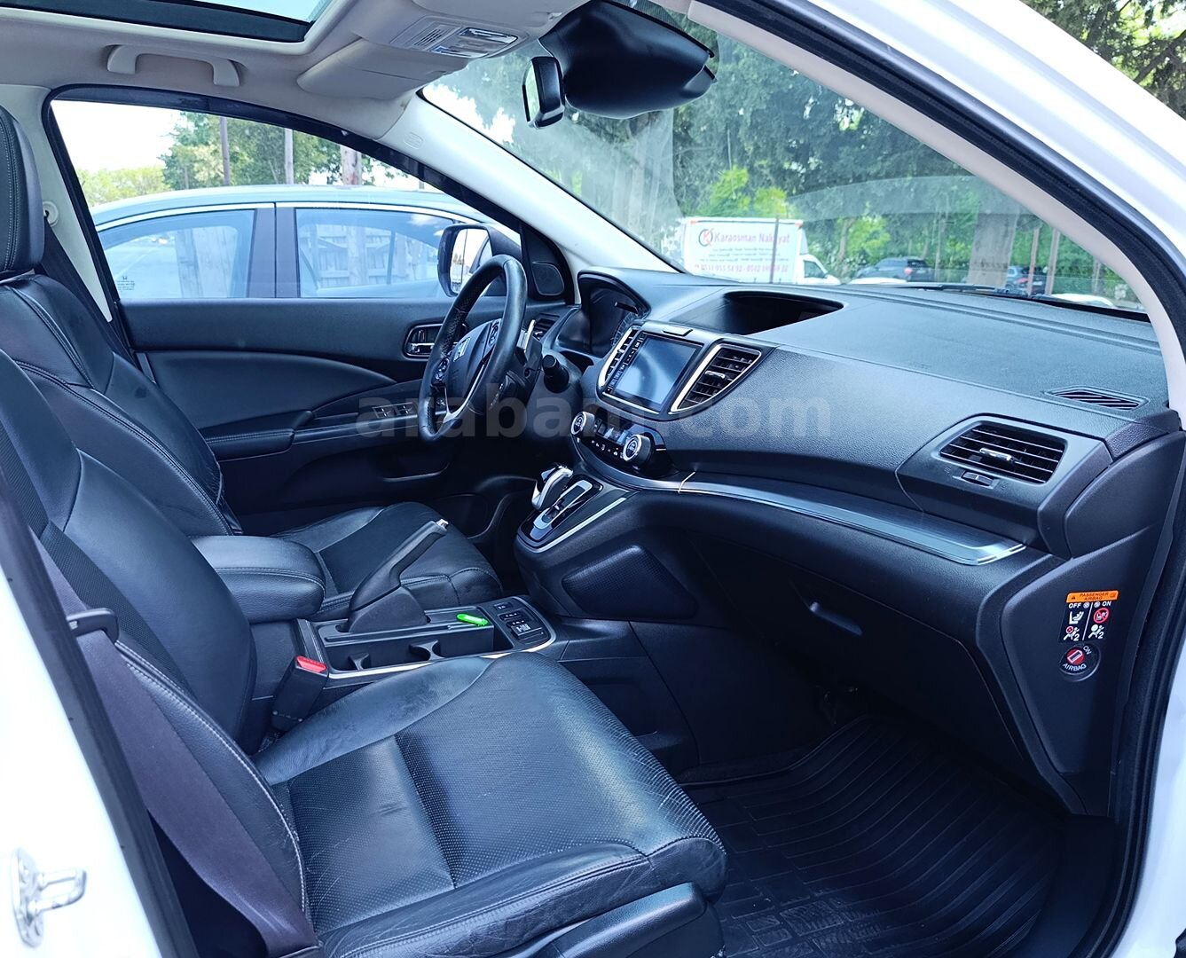 Galeriden Honda CR-V 1.6 i-DTEC Executive+ 2016 Model İstanbul 168.000 km Beyaz 5